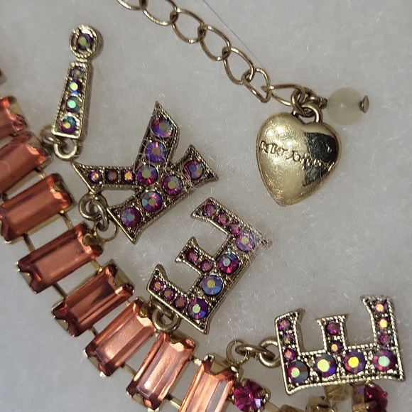 Betsey Johnson EEK! Spider Necklace And Earrings - Picture 5 of 7